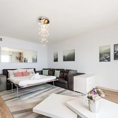 Frontiere Avec Monaco - Balcon Avec Vue - Parking - Do *