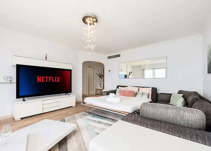 Frontiere Avec Monaco - Balcon Avec Vue - Parking - Do *